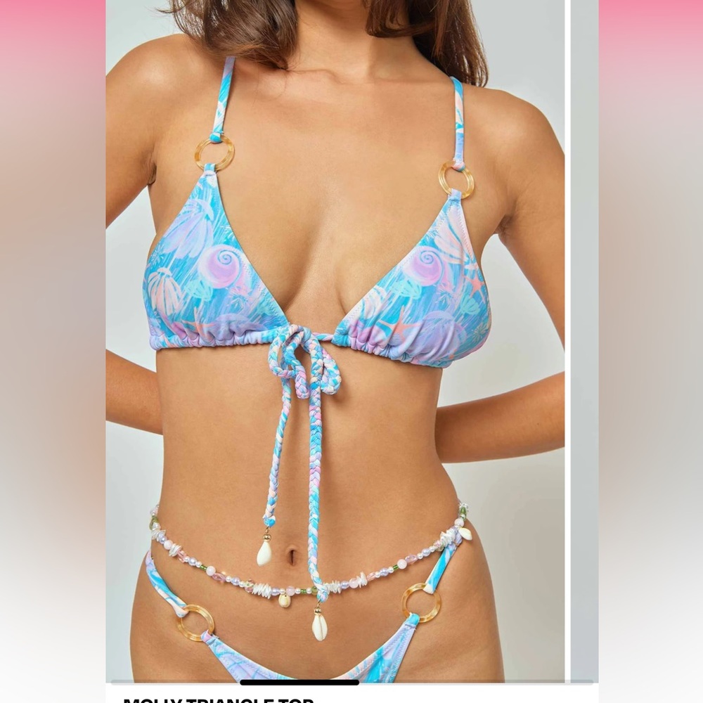 Blackbough Swimsuit NWT, never worn. Molly triangle top (S) and bottom (M)